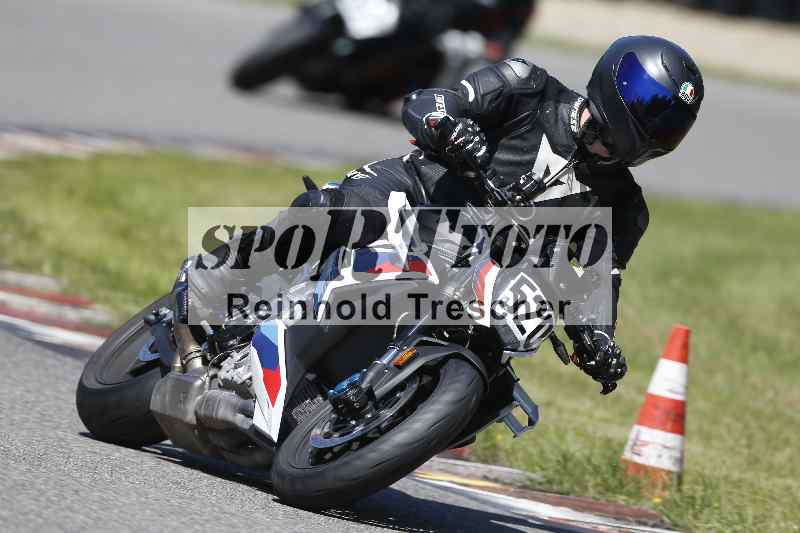 Archiv-2025/43 08.08.2025 Discover the Bike ADR/Bike 2 gelb/520